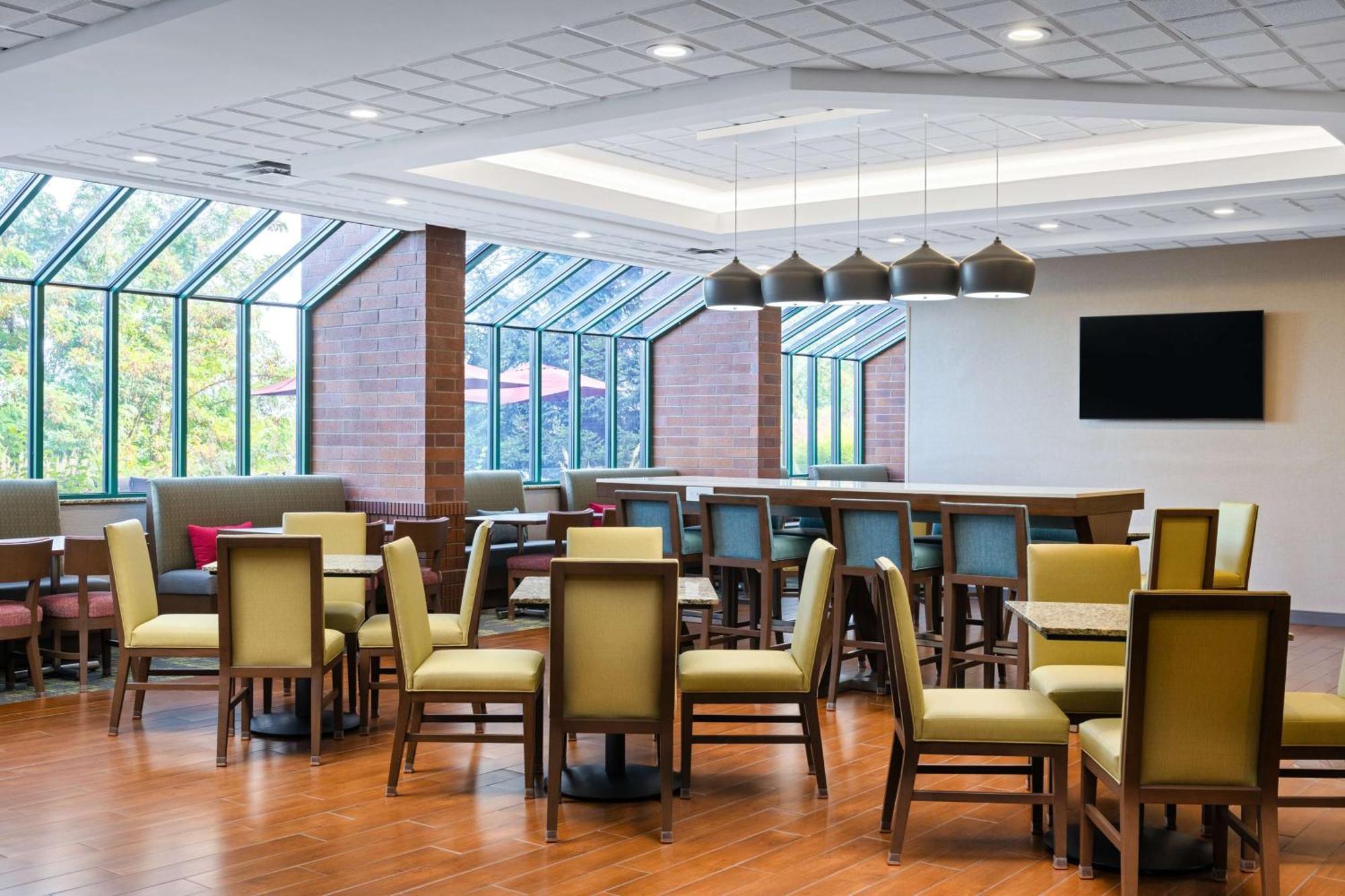 Hampton Inn Richland-Tri Cities Екстериор снимка